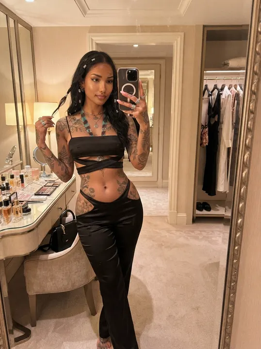 AI image: A mirror selfie in a dressing room